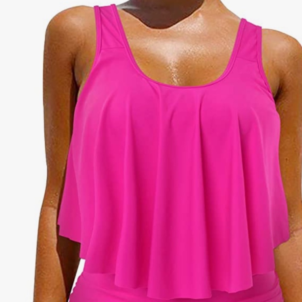 NEW OMKAGI Hot Pink Fuchsia Ruffle Flounce Plus Size Swimsuit Bikini Swim Top